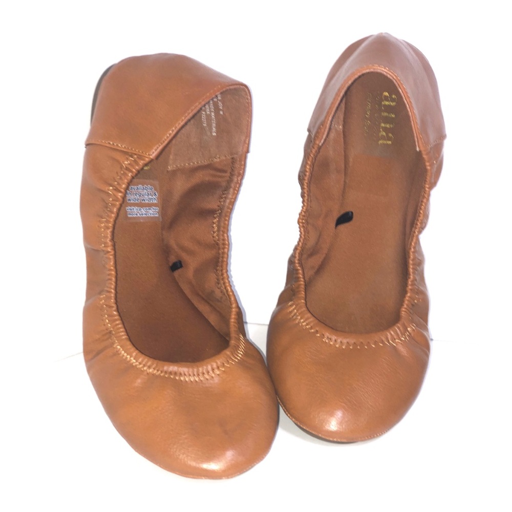 a.n.a Joy Women’s slip on round-toe ballet flats